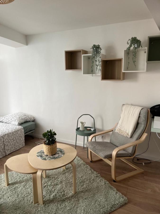 Studio Hyeres -Rue Pietonne Climatisation Lit 160 Tout Equipe - Sabrina Exteriér fotografie