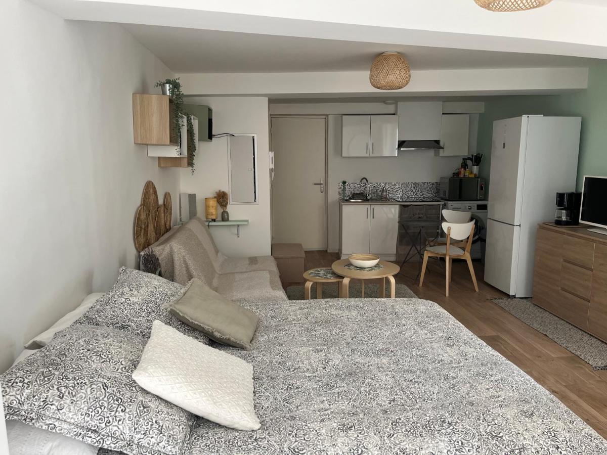 Studio Hyeres -Rue Pietonne Climatisation Lit 160 Tout Equipe - Sabrina Exteriér fotografie